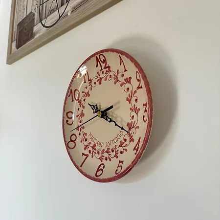 Apartment La Casetta Di Giuly - Locazione Turistica *