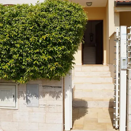 Apartment La Casetta Di Giuly - Locazione Turistica Polignano a Mare